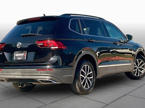 Used 2020 Volkswagen Tiguan SE FWD image 13