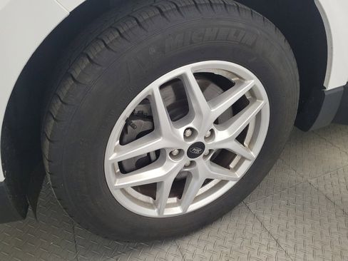 Used 2024 Ford Edge SEL image 31