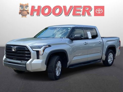 Used 2023 Toyota Tundra SR5 w/ SR5 Premium Package AWD/4WD image 3