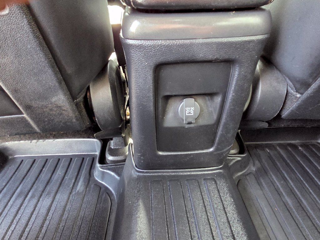 Used 2020 Dodge Journey Crossroad FWD image 16