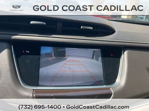 Used 2017 Cadillac XT5 FWD image 19