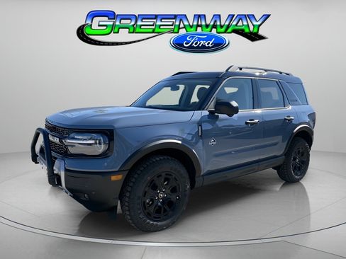 New 2025 Ford Bronco Sport Outer Banks w/ Sasquatch Outer Banks Package AWD/4WD image 1