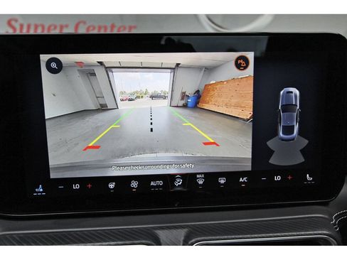 Used 2025 Ford Mustang Premium RWD image 25