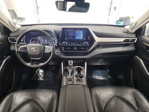 Used 2020 Toyota Highlander Limited AWD/4WD image 33