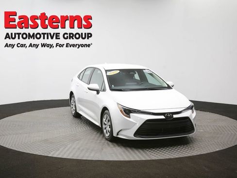 Used 2024 Toyota Corolla LE image 46