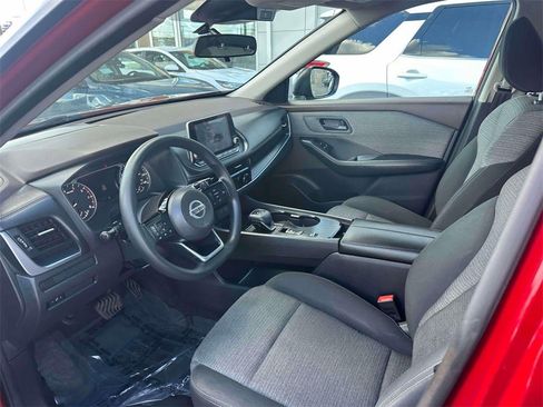 Certified 2021 Nissan Rogue S image 15