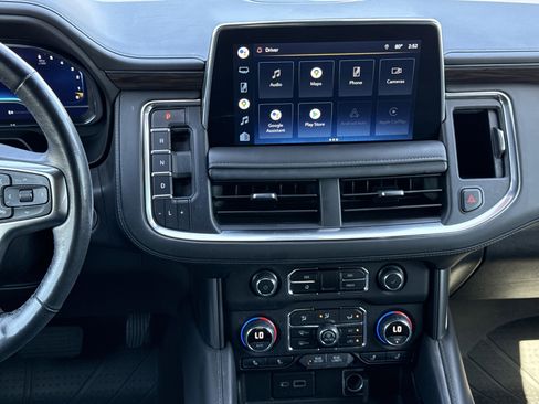 Used 2022 Chevrolet Tahoe LT w/ Luxury Package image 7