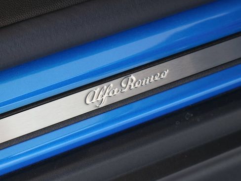 New 2025 Alfa Romeo Stelvio Sprint AWD/4WD image 40