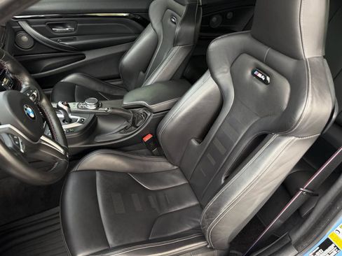 Used 2020 BMW M4 Coupe w/ Competition Package RWD image 18