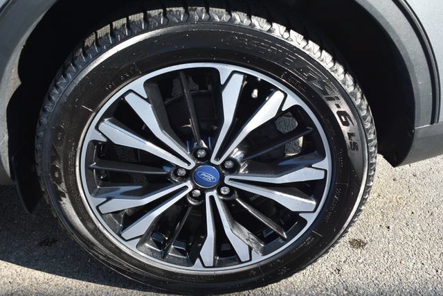 Used 2022 Ford Escape SE w/ SE Sport Appearance Package AWD/4WD image 45