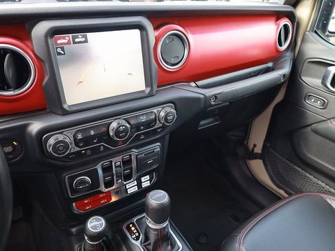 Used 2022 Jeep Gladiator Rubicon w/ LED Lighting Group image 27