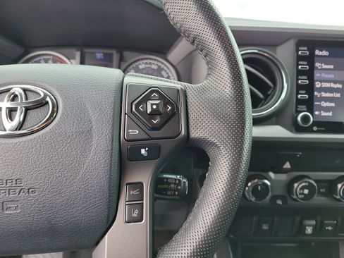 Used 2020 Toyota Tacoma TRD Sport image 23