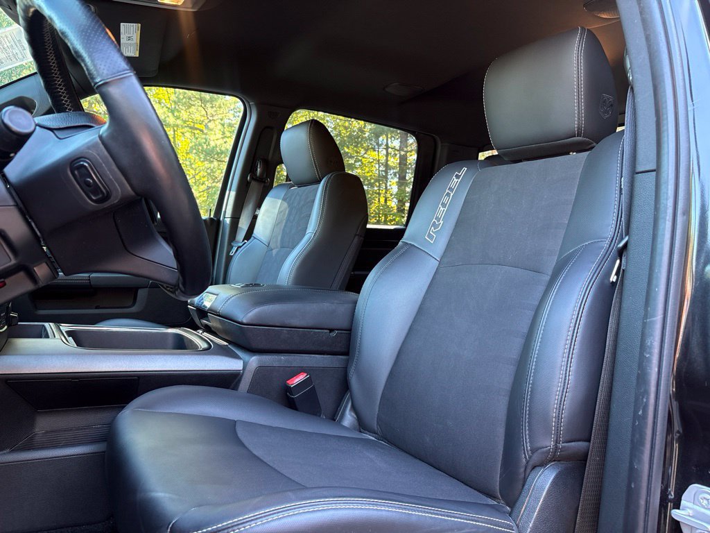 Used 2018 RAM 1500 Rebel w/ Luxury Group AWD/4WD image 6