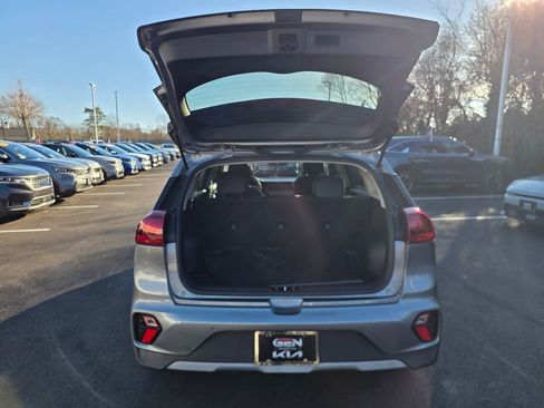 Used 2022 Kia Niro LXS image 30
