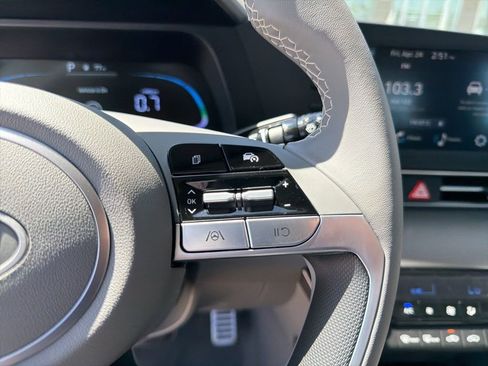 New 2026 Hyundai Elantra Sport FWD image 19