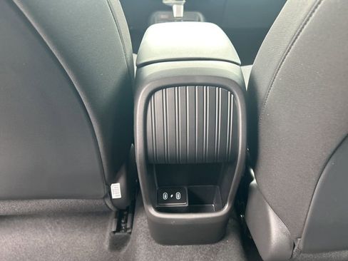 New 2026 Hyundai Kona SE image 24