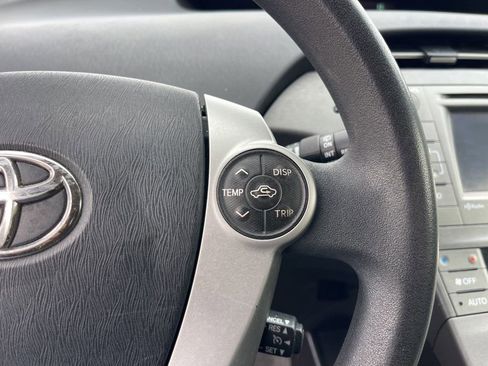 Used 2012 Toyota Prius Prime Plug-In Hybrid image 17