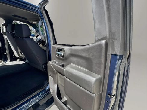 Used 2020 Chevrolet Silverado 1500 Custom w/ Custom Value Package RWD image 19