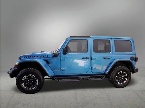 Used 2024 Jeep Wrangler Unlimited Rubicon 4xe image 2