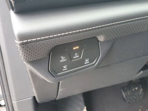 New 2026 Volkswagen Atlas SE AWD/4WD image 16