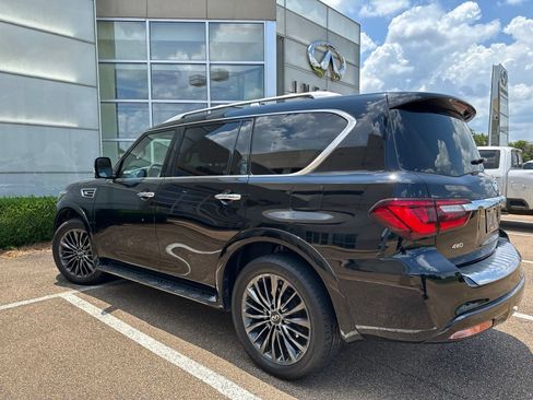 Certified 2023 INFINITI QX80 Sensory w/ Cargo Package AWD/4WD image 8