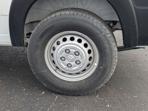 Used 2024 RAM ProMaster 2500 image 11