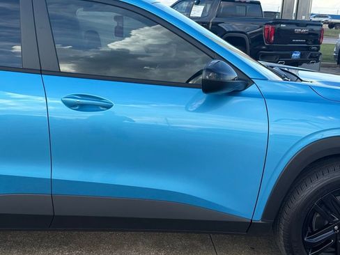 New 2025 Chevrolet Trax ACTIV w/ Sunroof Package image 8