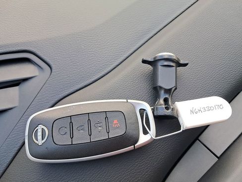 New 2026 Nissan Kicks SV w/ Charging Package image 30