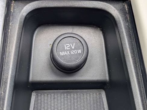 Used 2024 Volvo XC90 B6 Plus AWD/4WD image 26