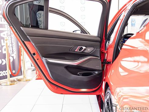 Used 2024 BMW M3 Competition w/ Executive Package image 36