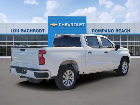 Used 2023 Chevrolet Silverado 1500 Custom RWD image 3