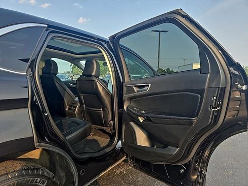 Used 2022 Ford Edge SEL w/ Convenience Package image 33