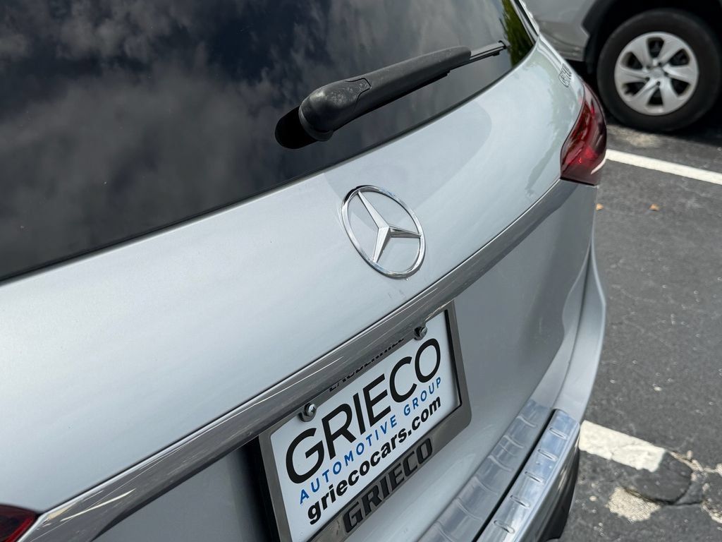 Used 2020 Mercedes-Benz GLE 350 w/ Premium Package image 16