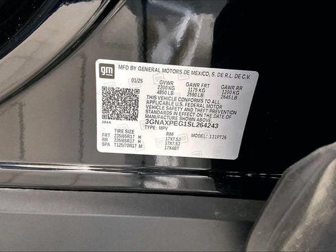 Used 2025 Chevrolet Equinox LT AWD/4WD image 35