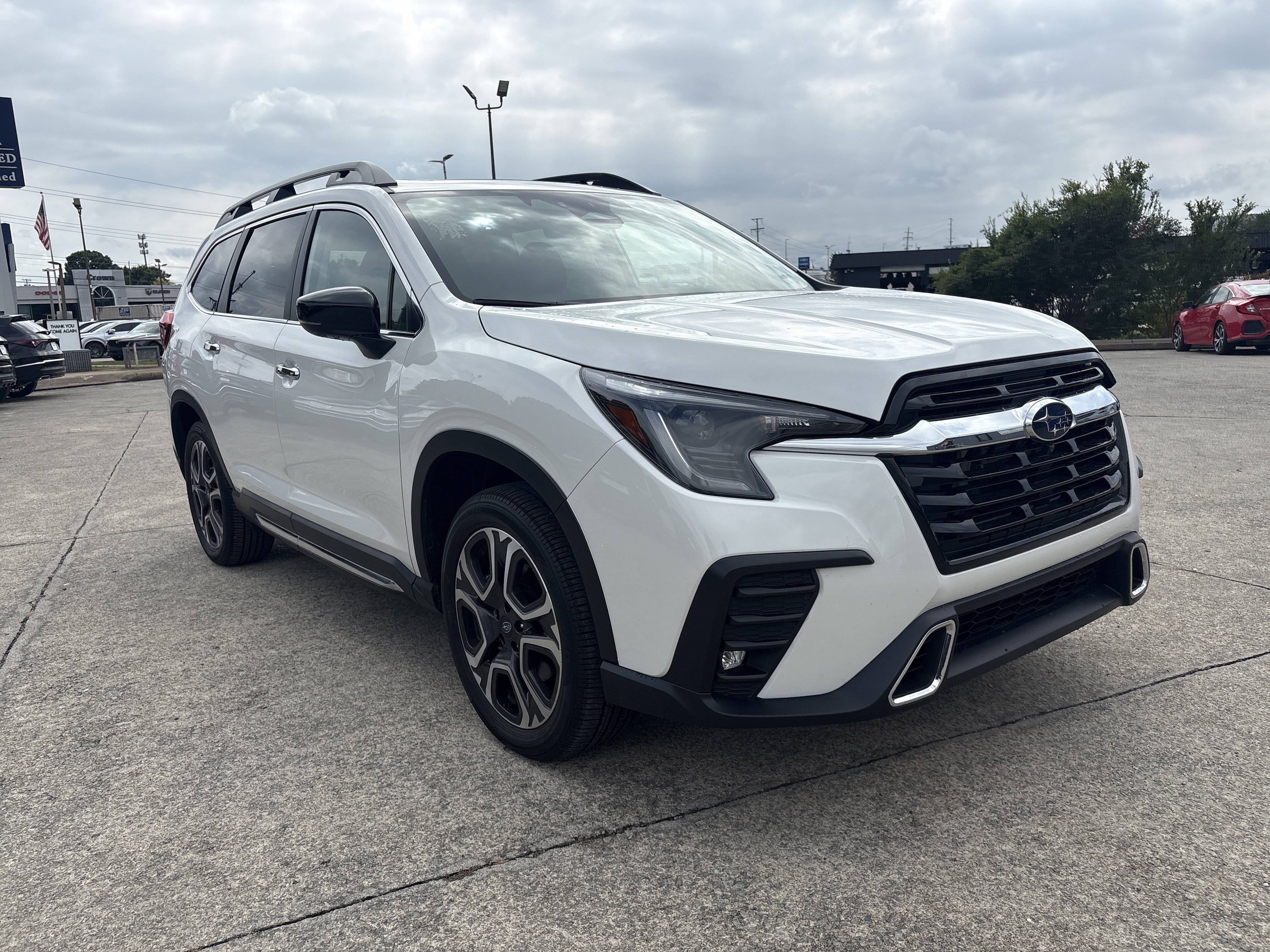 Used 2026 Subaru Ascent Touring AWD/4WD image 1