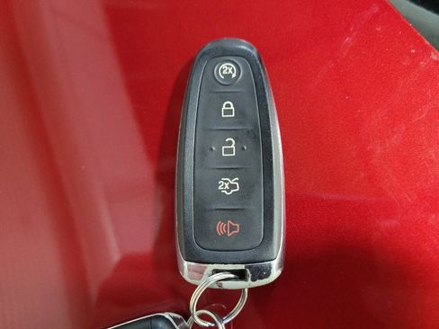 Used 2015 Ford Escape Titanium w/ Equipment Group 301A image 32