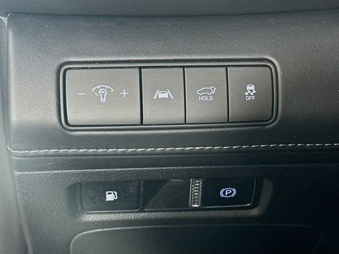 Used 2023 Hyundai Santa Fe Limited image 16