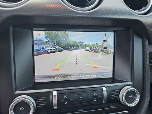 Used 2019 Ford Mustang GT Premium w/ Equipment Group 401A RWD image 25