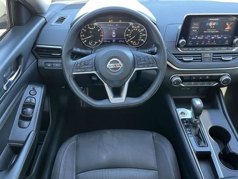 Used 2019 Nissan Altima 2.5 S image 17