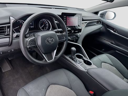 Used 2024 Toyota Camry LE FWD image 7