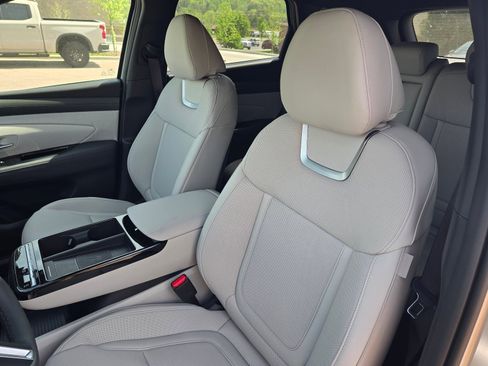 New 2026 Hyundai Tucson Limited AWD/4WD image 13
