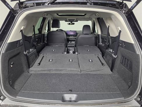 New 2026 Nissan Pathfinder SL w/ SL Premium Package AWD/4WD image 23