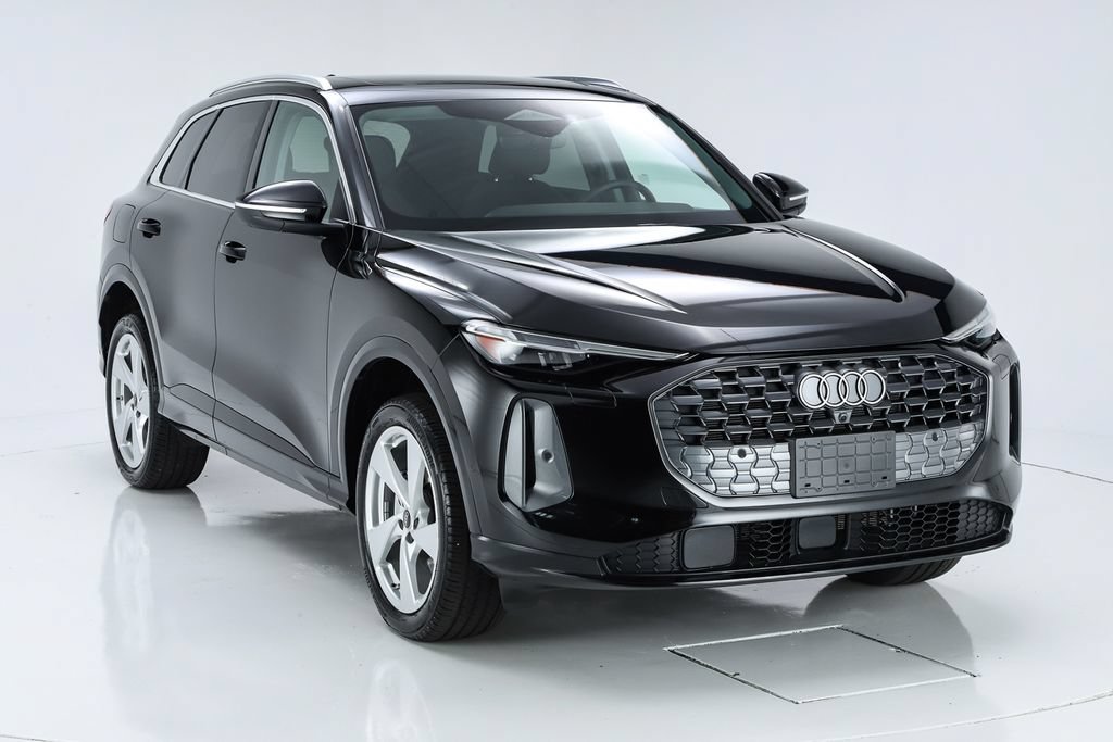 Used 2025 Audi Q5 Premium Plus w/ Premium Plus AWD/4WD image 19