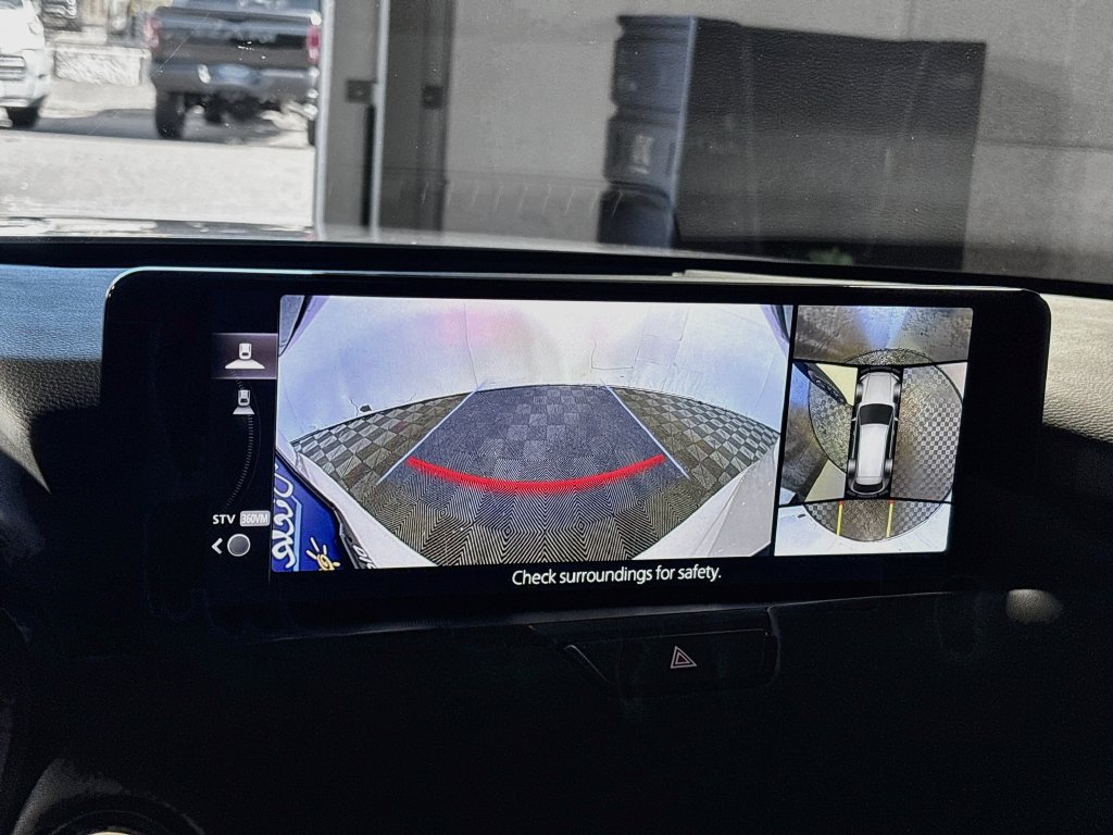 Used 2024 MAZDA CX-90 Plug-In Hybrid w/ Premium Plus AWD/4WD image 17