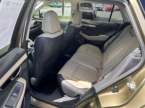 Certified 2024 Subaru Outback Limited AWD/4WD image 12