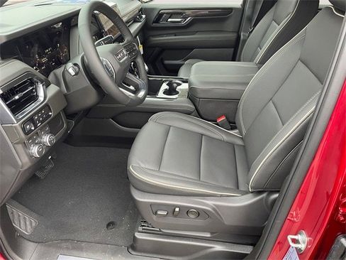 New 2026 GMC Yukon XL Elevation image 9