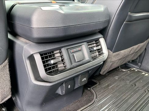 Used 2022 Ford F150 Platinum w/ Equipment Group 701A High AWD/4WD image 33