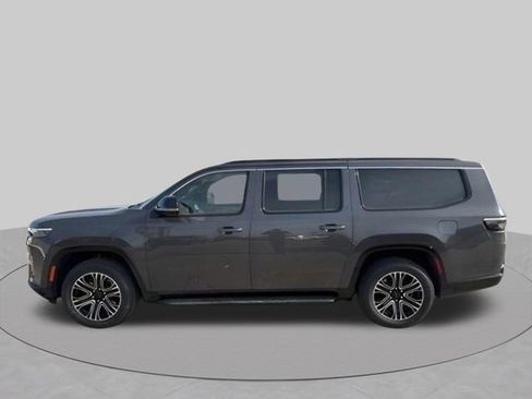 New 2026 Jeep Grand Wagoneer L 4WD w/ Premium Group I image 7