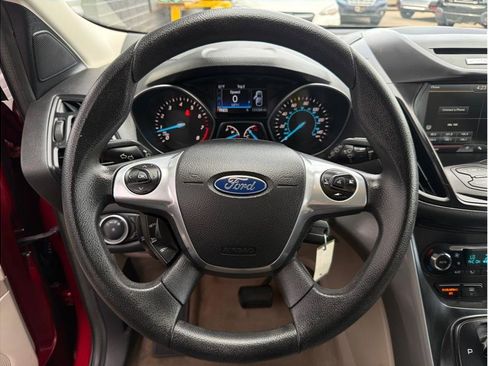 Used 2015 Ford Escape SE w/ Equipment Group 201A AWD/4WD image 14