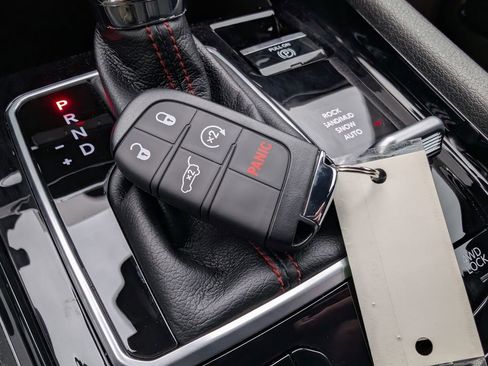 New 2026 Jeep Compass Trailhawk image 16